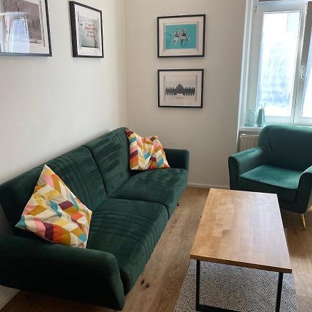 Hafen Dock 5 Apartment Клагенфурт Екстериор снимка