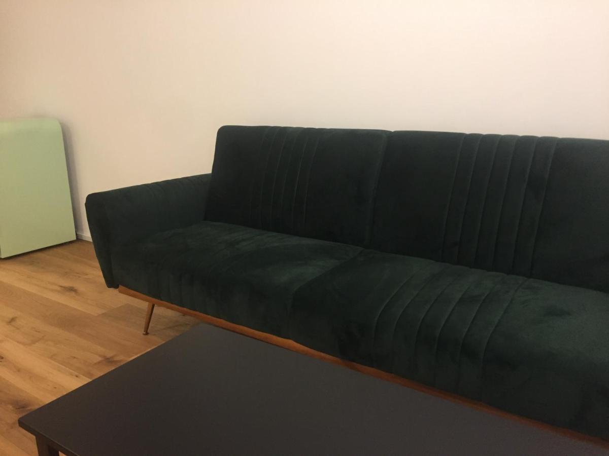 Hafen Dock 5 Apartment Клагенфурт Екстериор снимка
