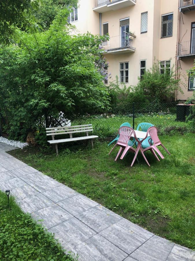 Hafen Dock 5 Apartment Клагенфурт Екстериор снимка