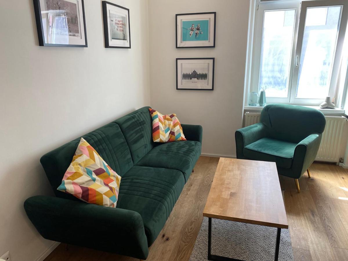 Hafen Dock 5 Apartment Клагенфурт Екстериор снимка