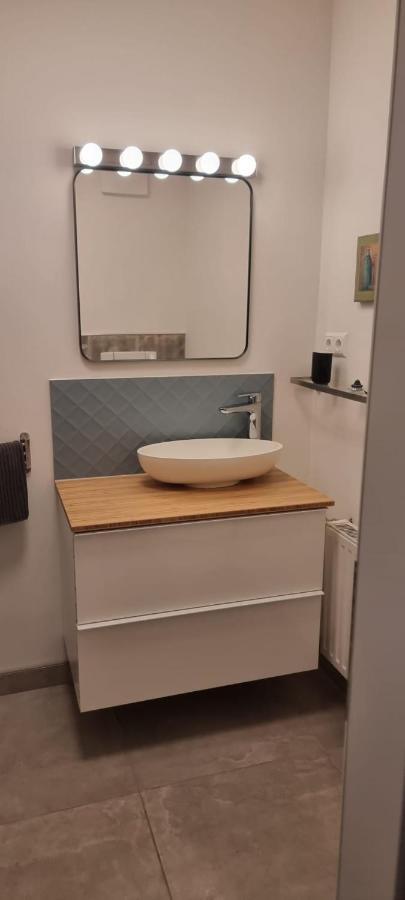 Hafen Dock 5 Apartment Клагенфурт Екстериор снимка
